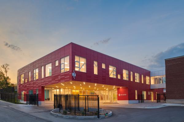 Two Rivers Middle School_Photography by Hoachlander Davis_2