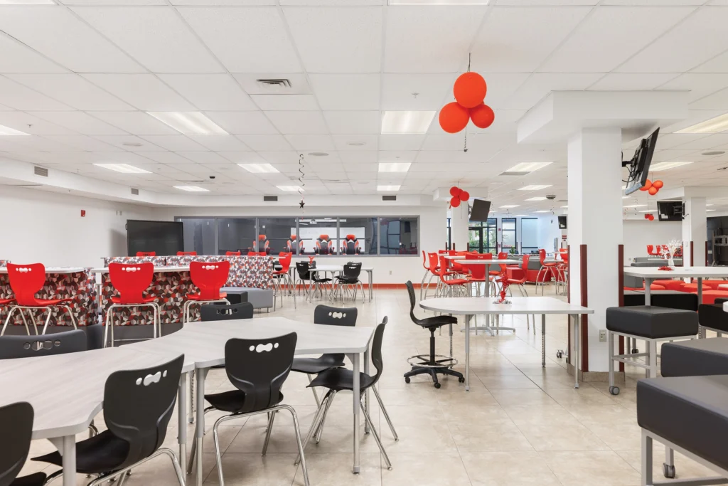 Vero Beach HS Media Center. Photo by Matt Fulcher, courtesy of MooreCo.